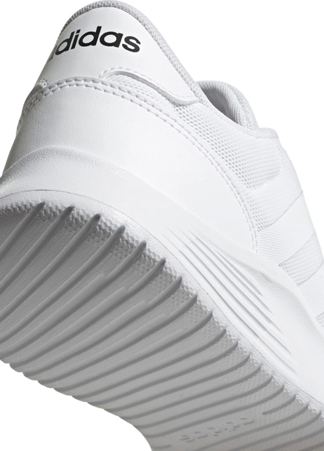 Білі кросівки демісезон adidas