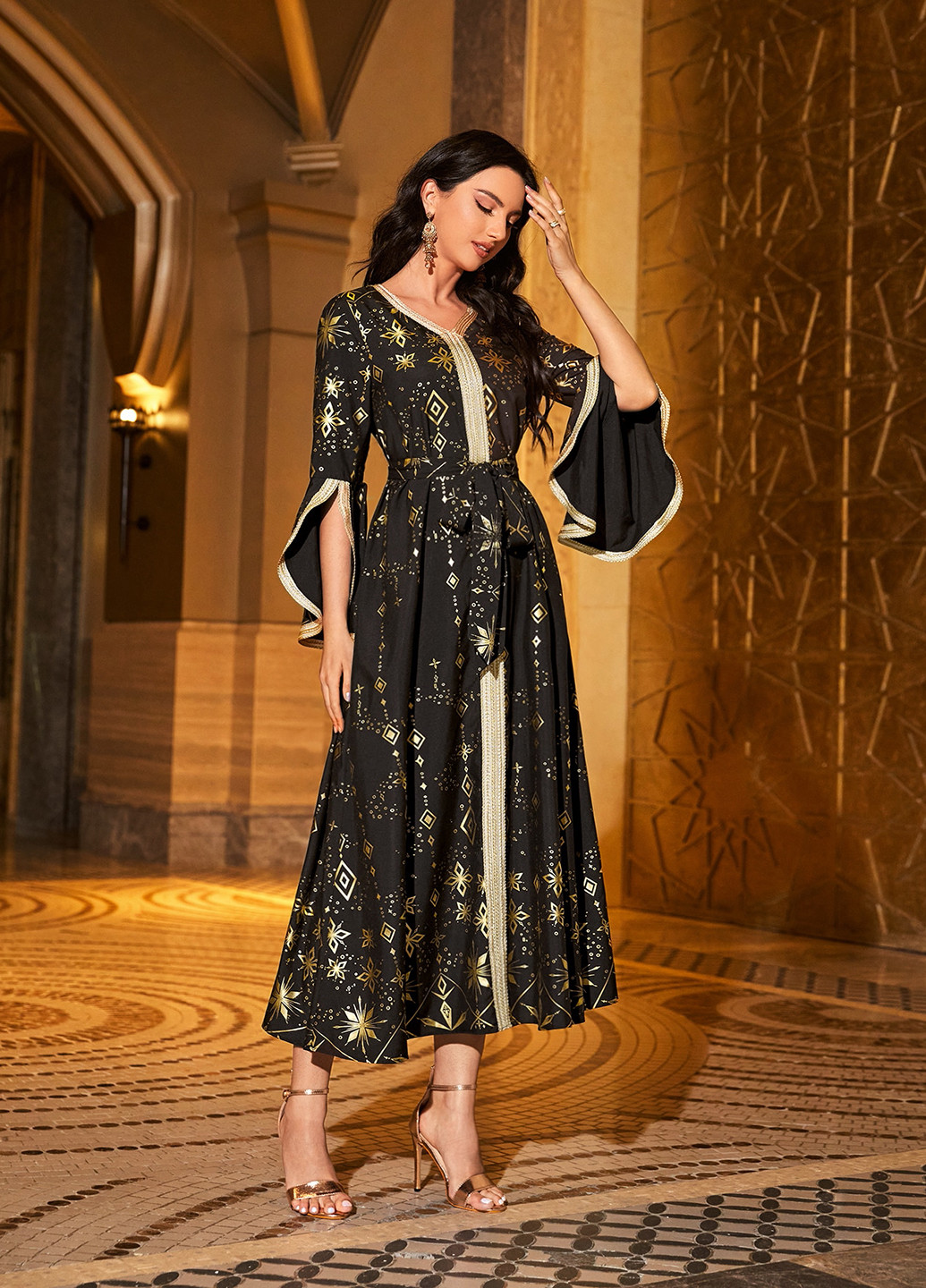 Чорна святковий сукня а-силует SHEIN з геометричним візерунком