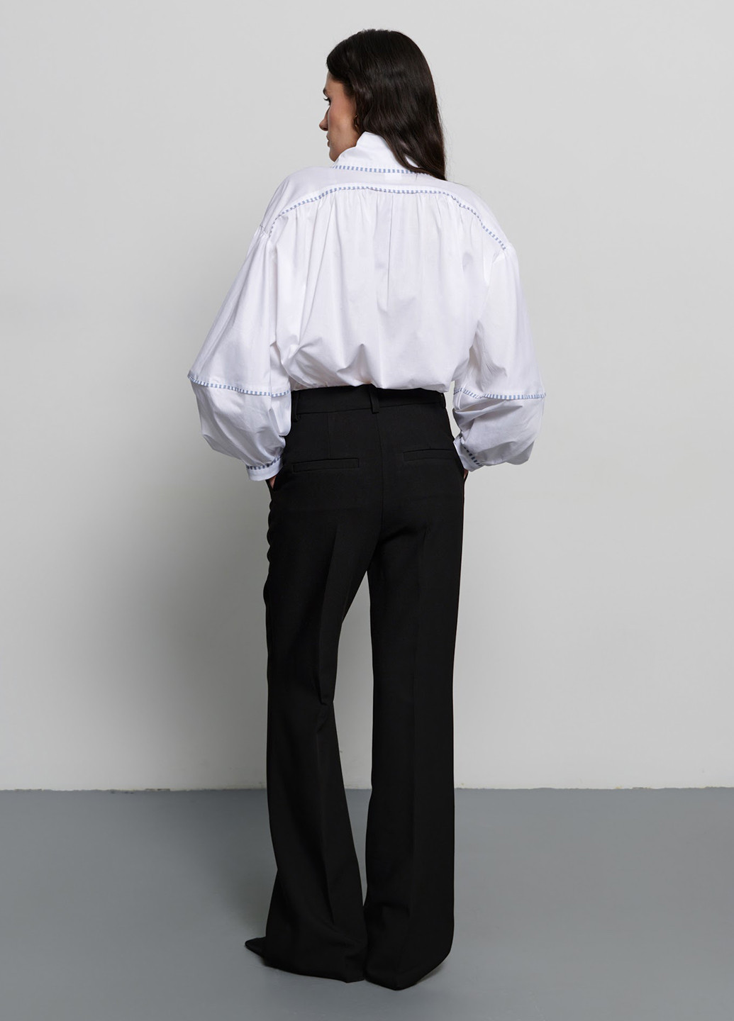 Черные классические, кэжуал демисезонные клеш брюки Anna Yakovenko