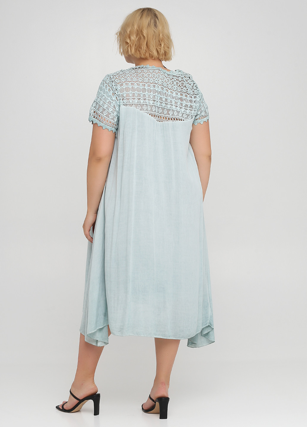 Светло-бирюзовое кэжуал платье а-силуэт Made in Italy однотонное