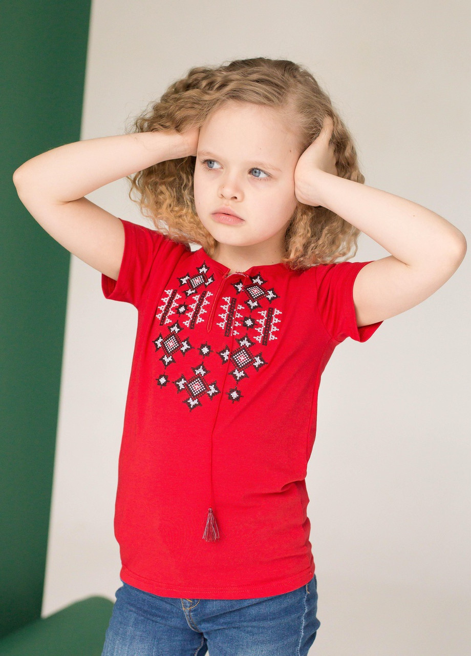 Вышитая футболка для девочки с коротким рукавом Звездное сияние на красном Melanika (228040580)