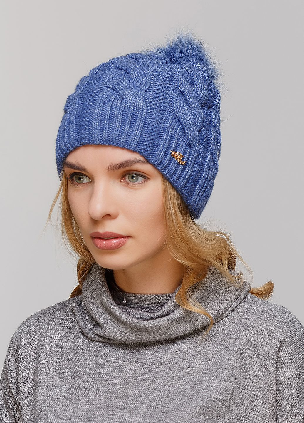 Зимняя теплая женская шапка на флисовой подкладке 550659 Merlini (249643149)