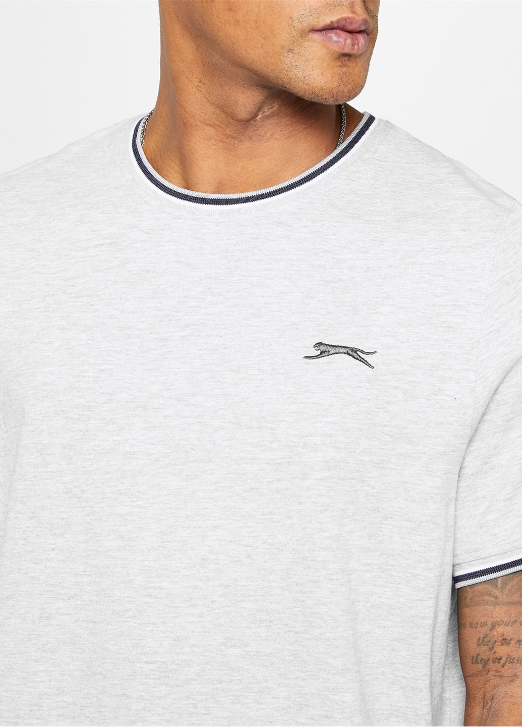 Светло-серая футболка Slazenger