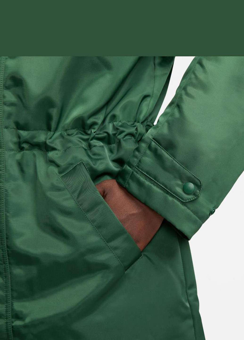 Зелена демісезонна куртка fb7320-323 Nike Club Stadium Parka