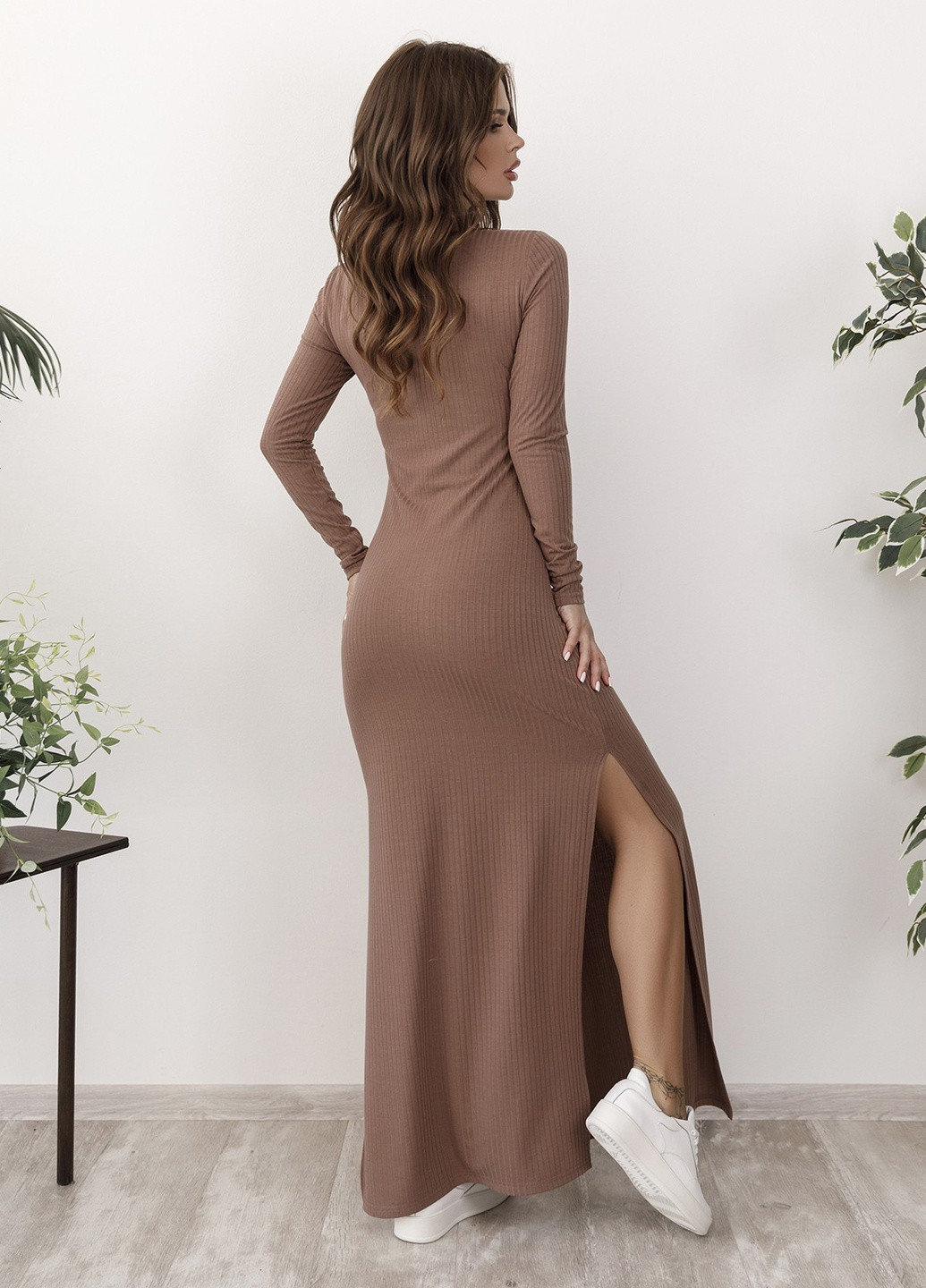 Світло-коричнева кежуал сукні ISSA PLUS однотонна