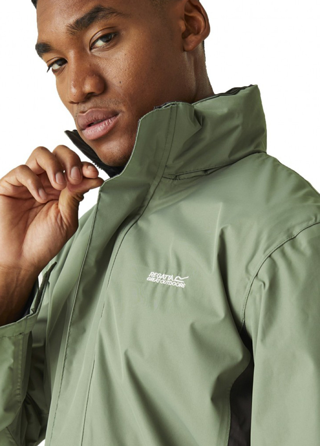 Зеленая демисезонная ветровка Regatta Matt