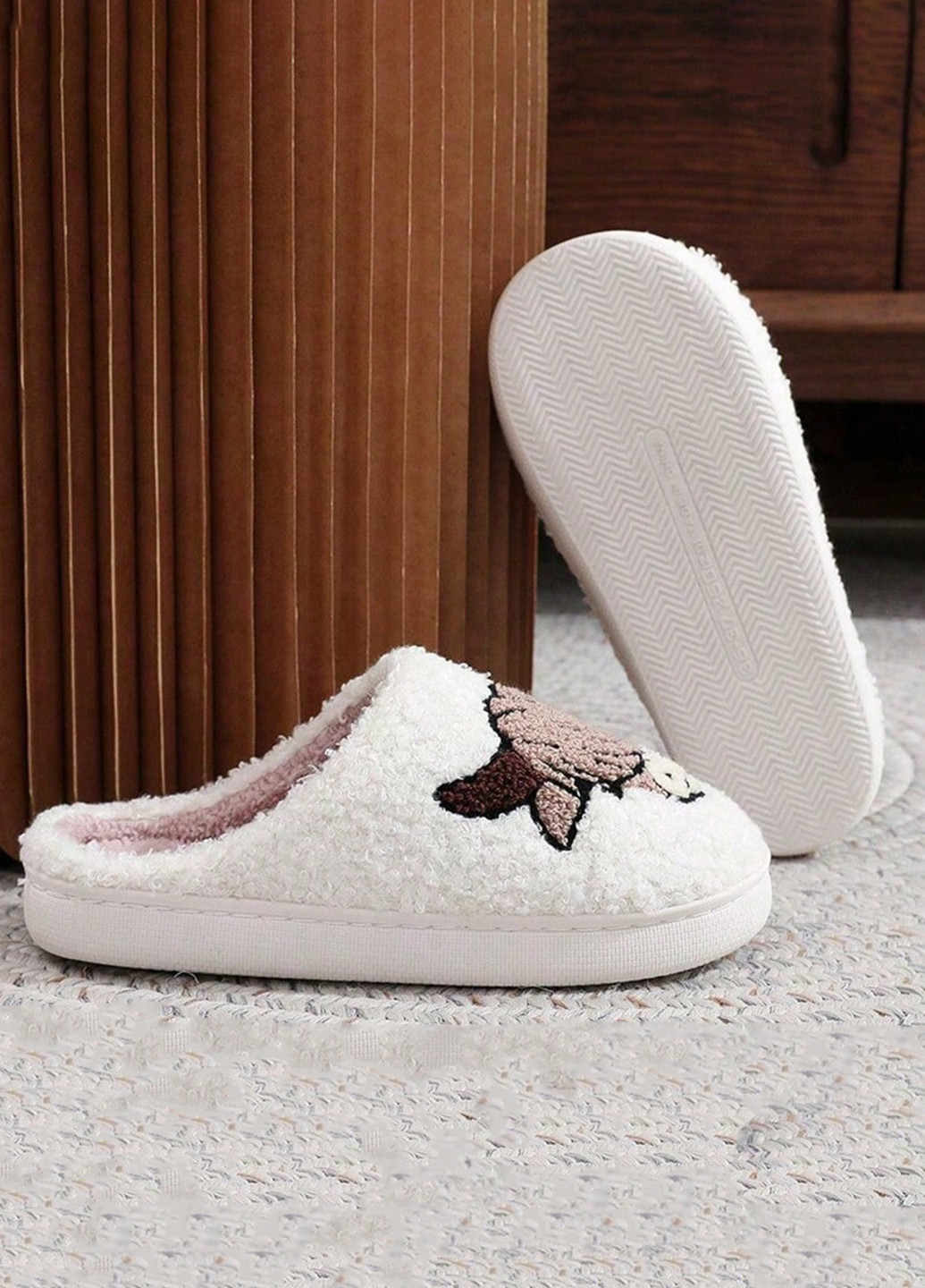 Белые домашние тапочки SHEIN