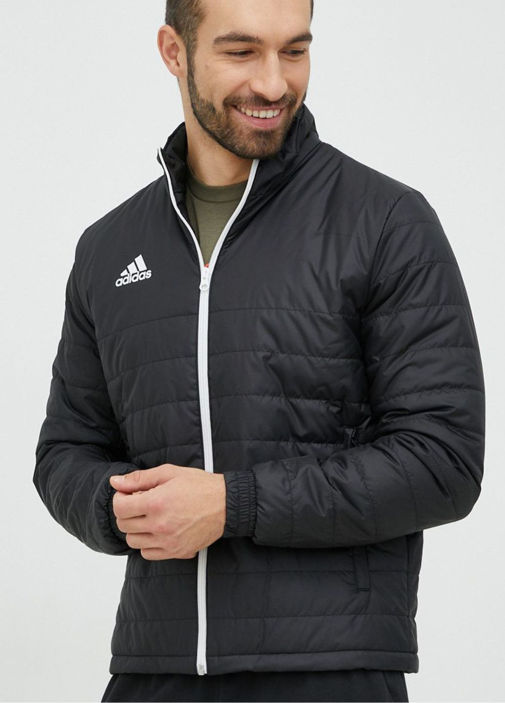 Чорна демісезонна куртка ib6070 adidas Performance