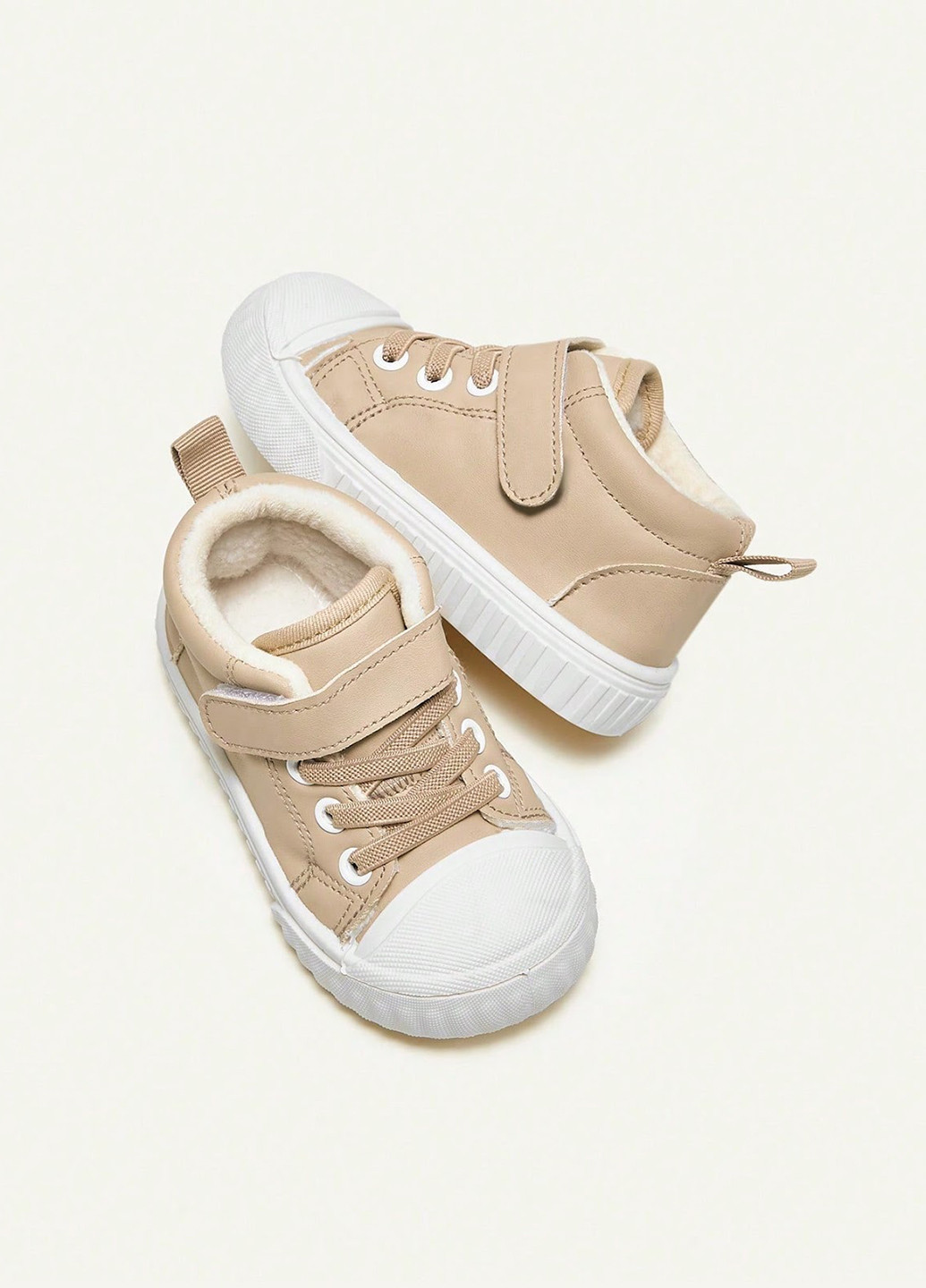 Бежевые кроссовки SHEIN