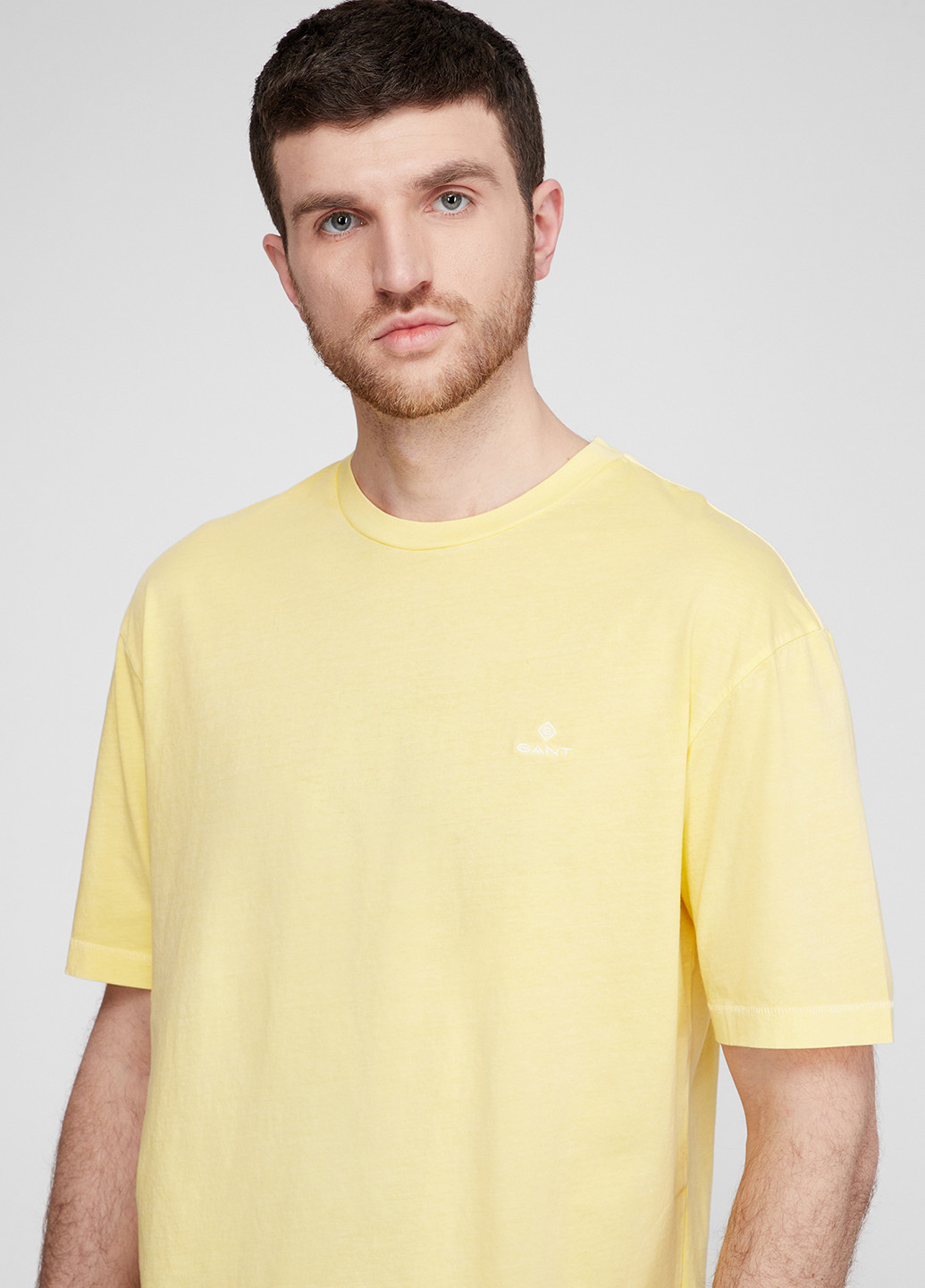 Желтая футболка Gant