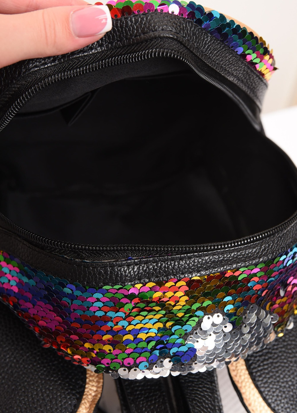 Рюкзак с пайетками детский разноцветный Let's Shop (254369842)