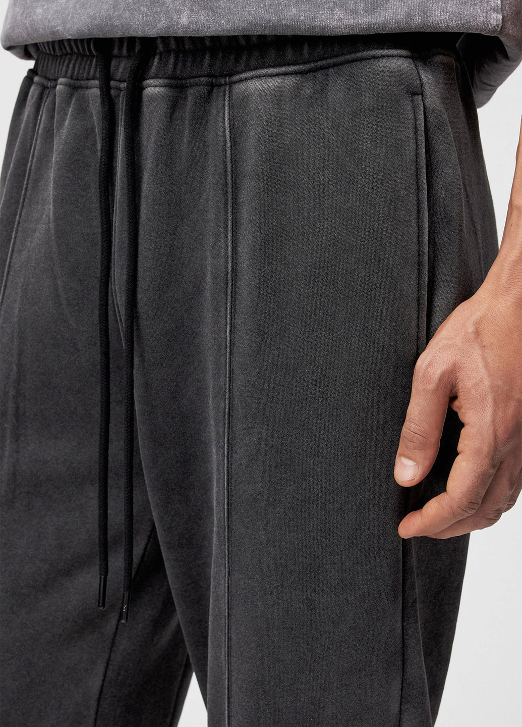 Серые кэжуал демисезонные зауженные брюки Drykorn