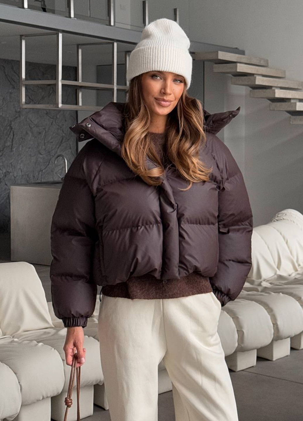 Темно-коричнева зимня куртка No Brand