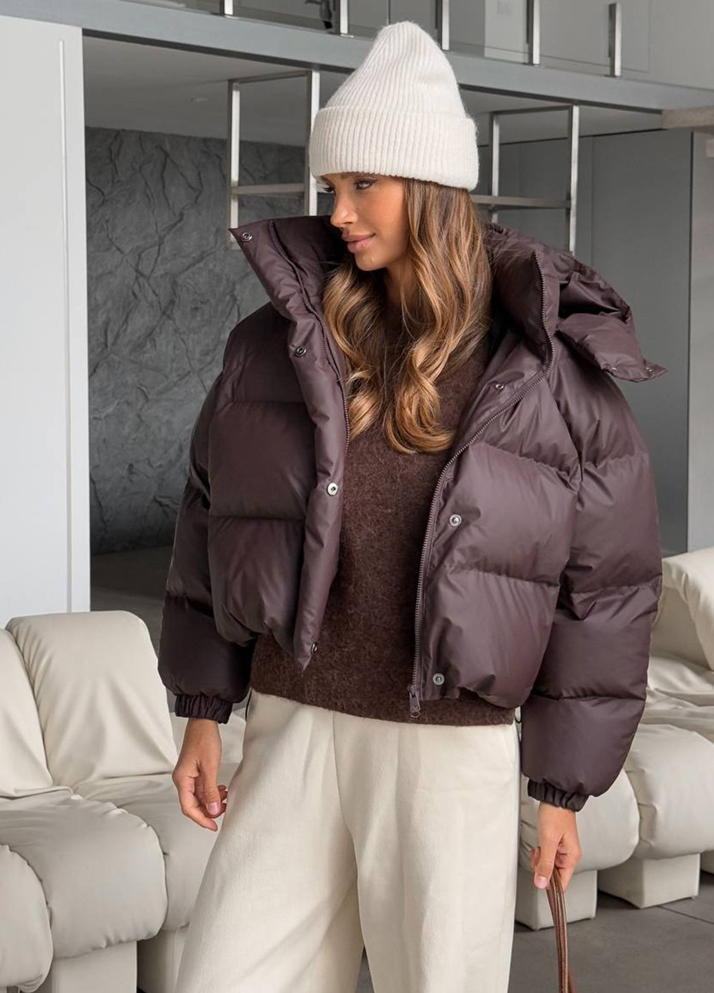 Темно-коричнева зимня куртка No Brand