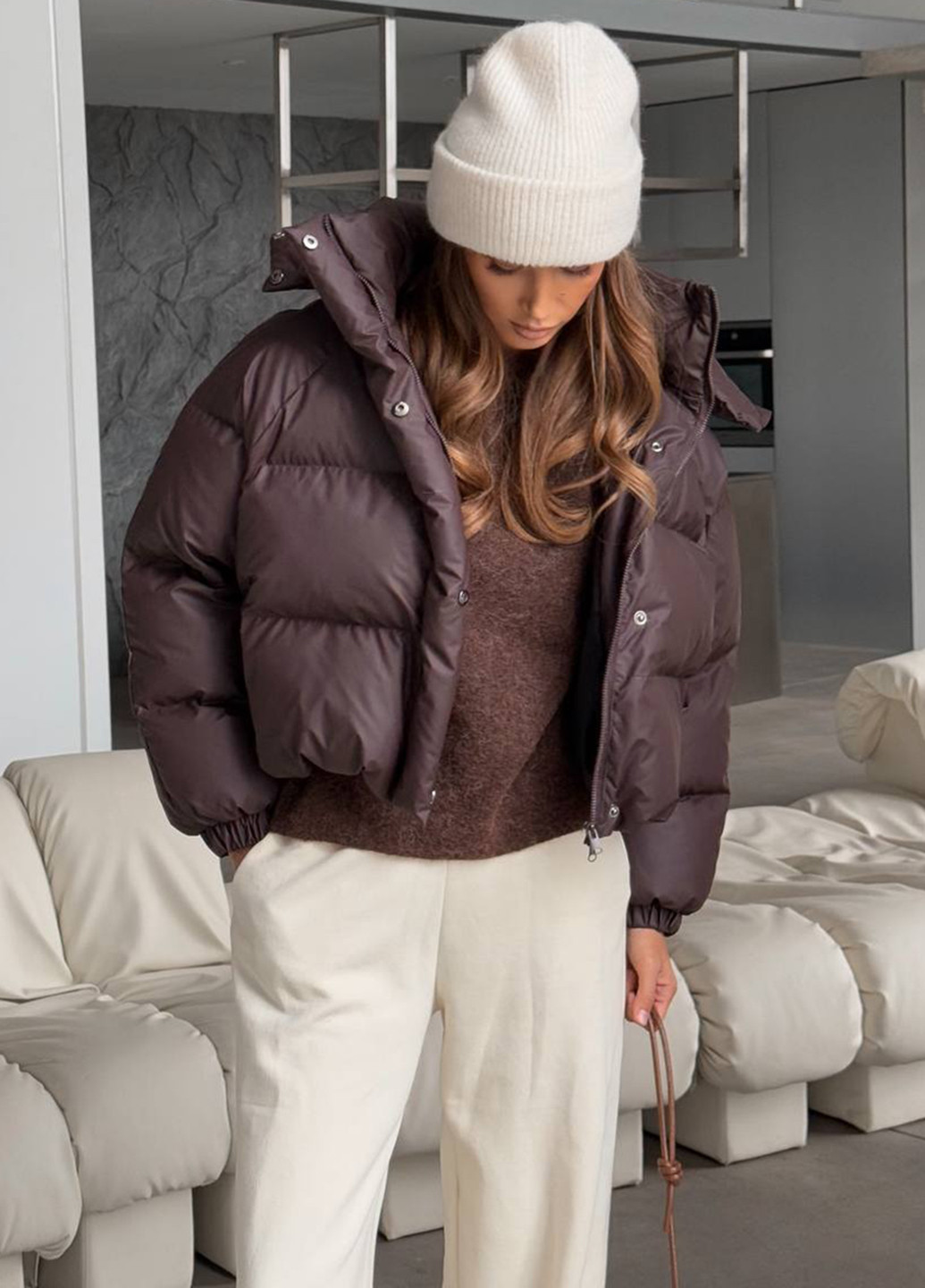 Темно-коричнева зимня куртка No Brand