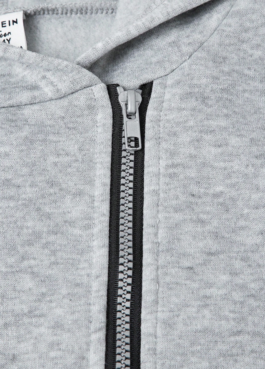 Серая демисезонная куртка SHEIN