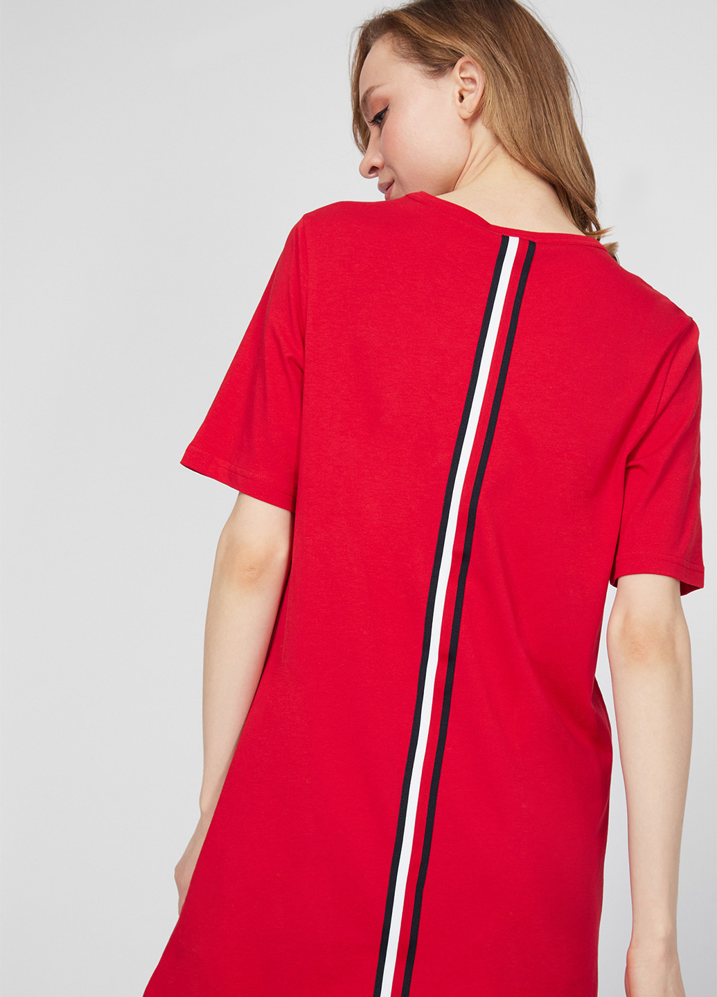 Красное кэжуал платье платье-футболка Tommy Hilfiger однотонное