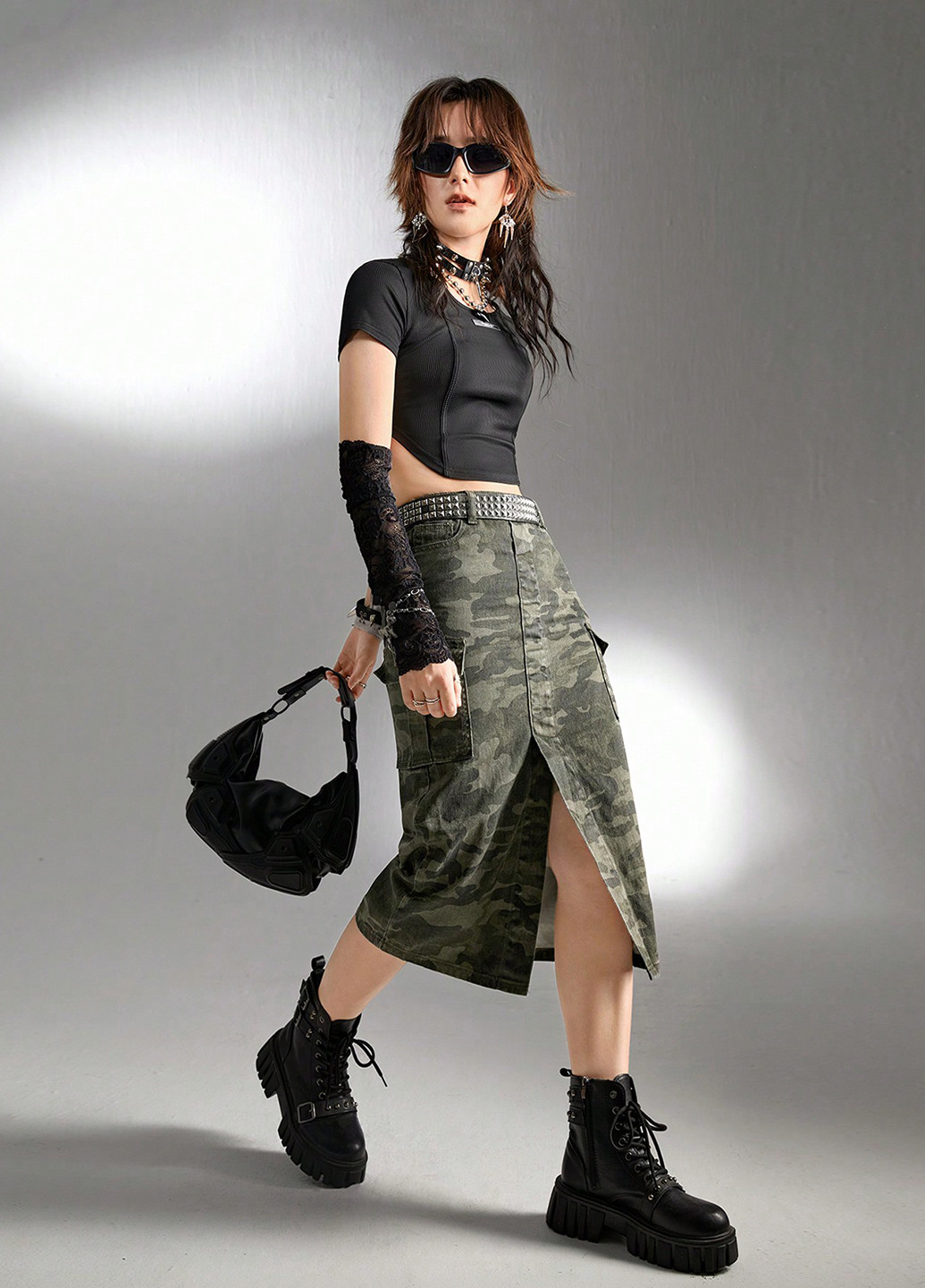 Оливковая (хаки) джинсовая камуфляжная юбка SHEIN карго