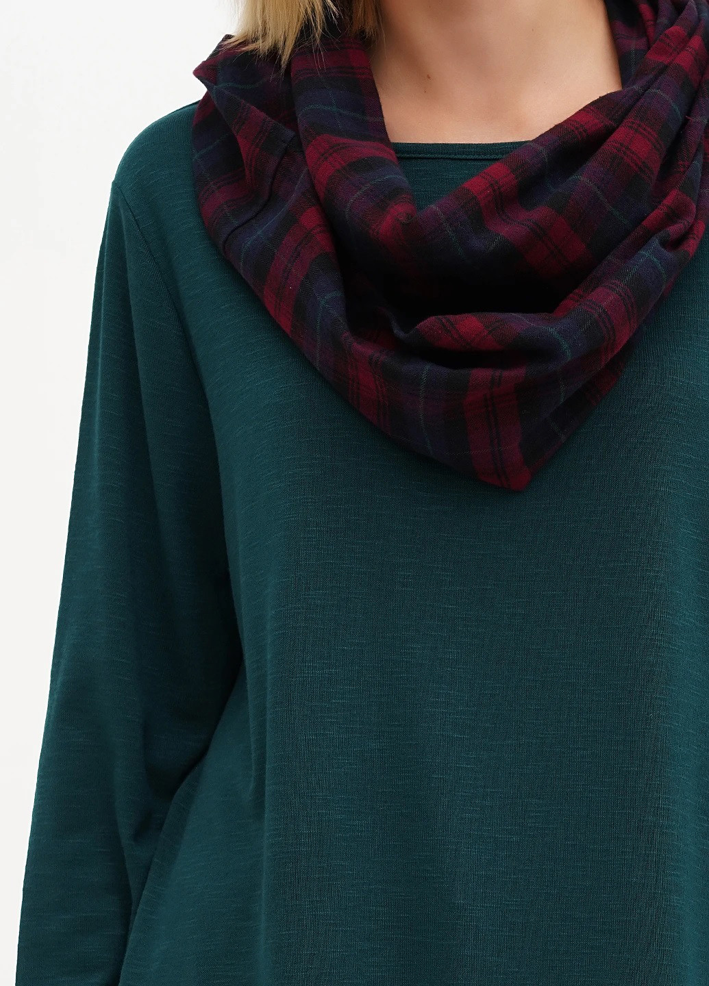 Зелений демісезонний комплект (лонгслів, шарф) Studio