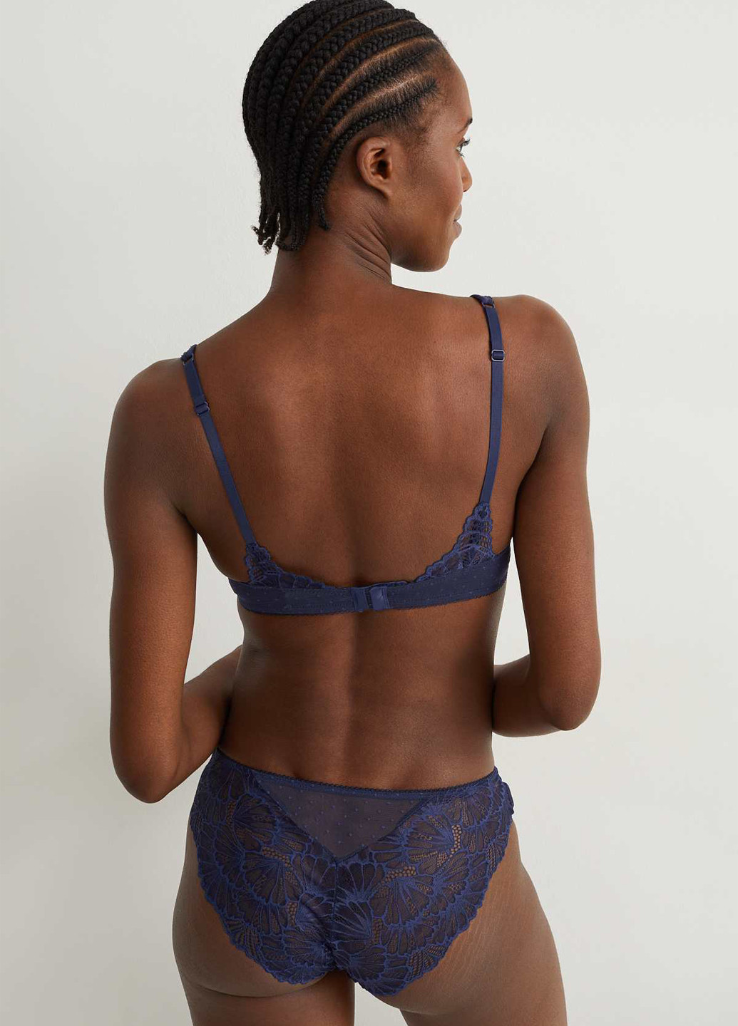 Тёмно-фиолетовый бралетт бюстгальтер C&A с косточками полиамид