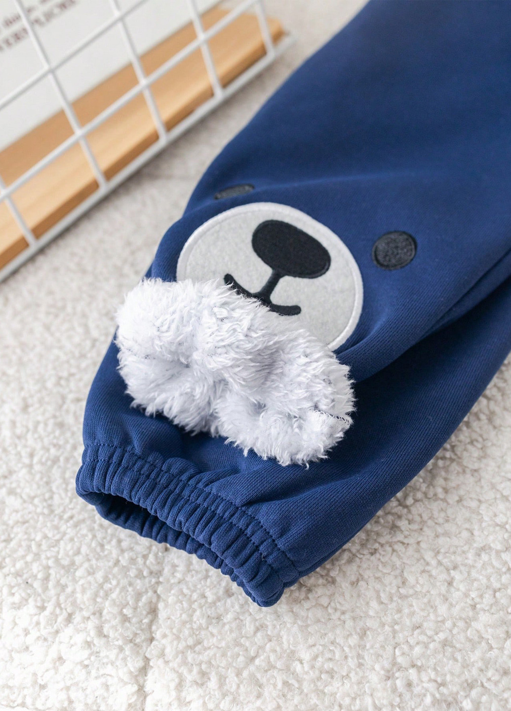 Комбинированный демисезонный комплект (худи, жилет, брюки) SHEIN