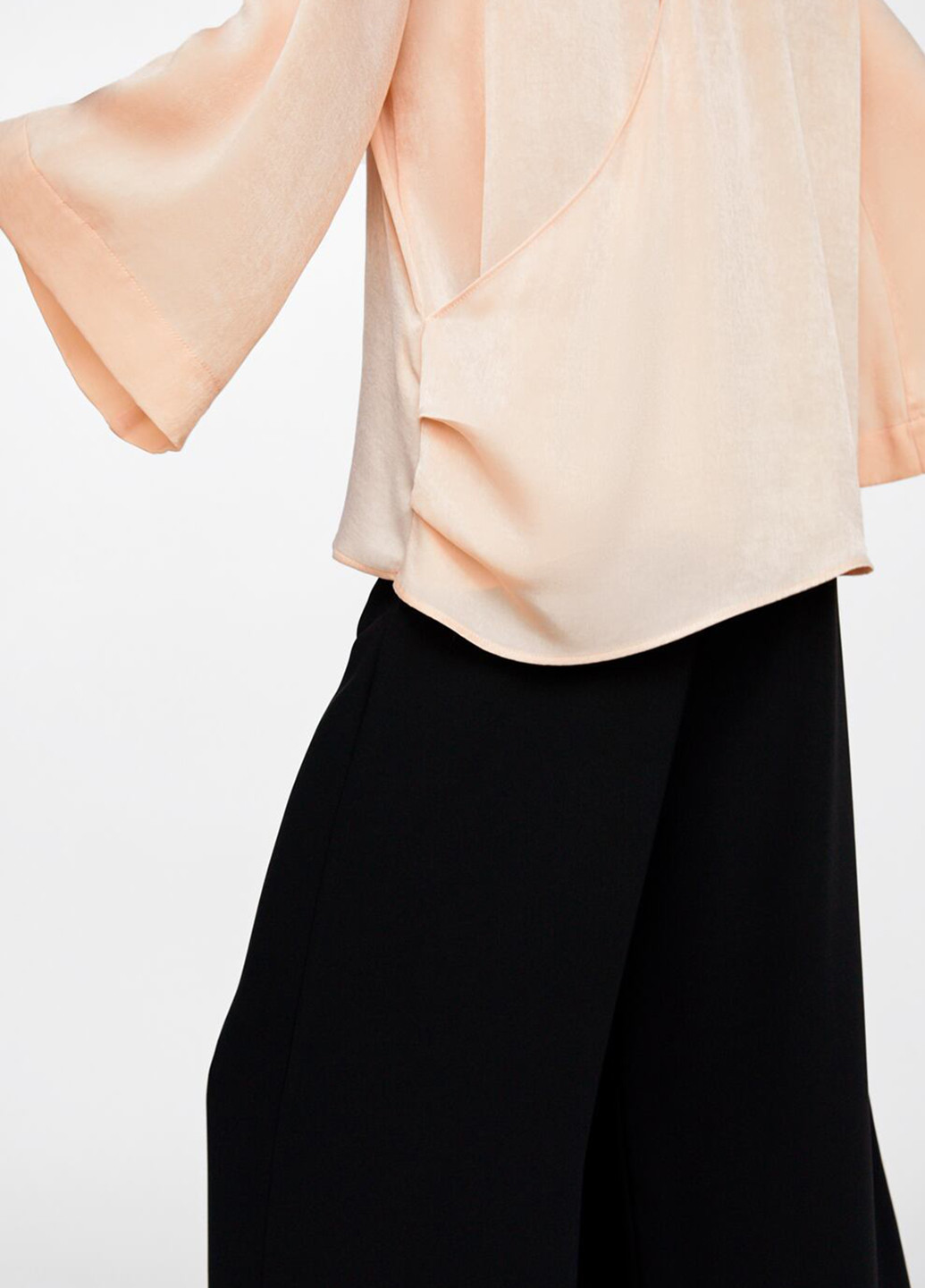 Пудрова демісезонна блуза Zara