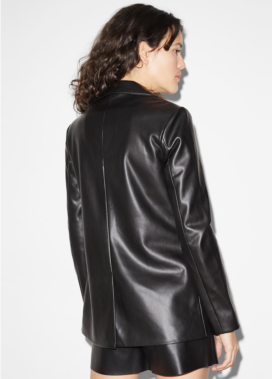 Черная демисезонная куртка куртка-пиджак C&A