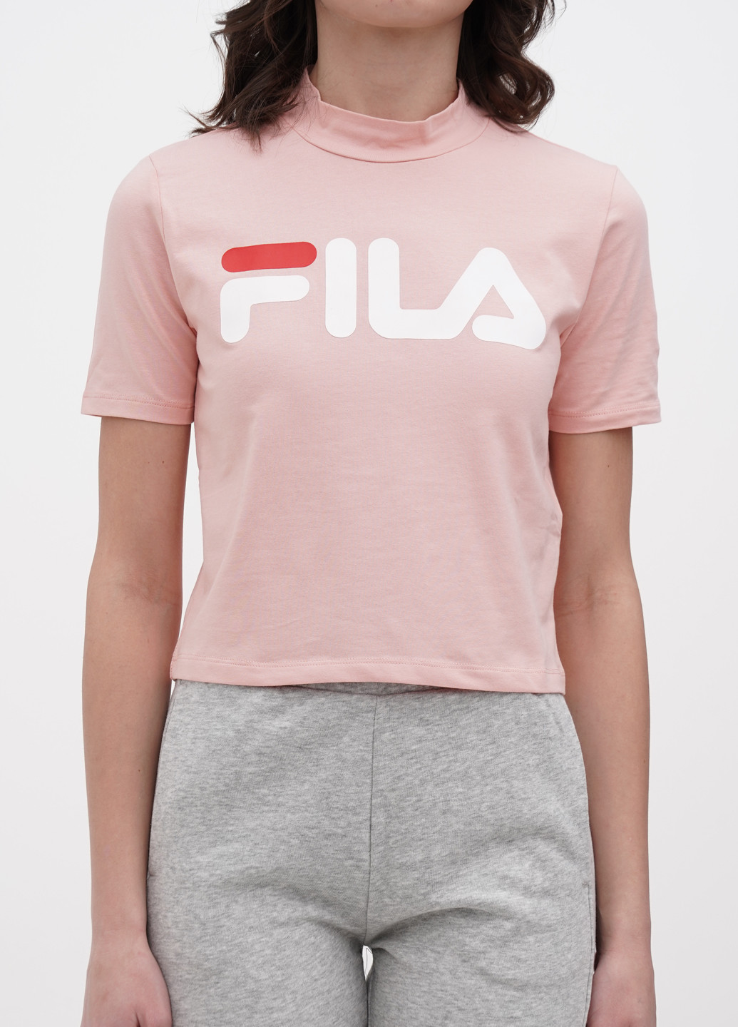 Светло-розовая летняя футболка Fila