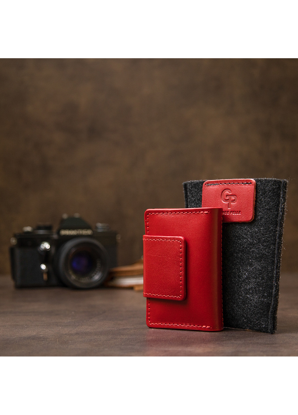 Жіноча шкіряна візитниця 7х10х1,5 см Grande Pelle (252413390)