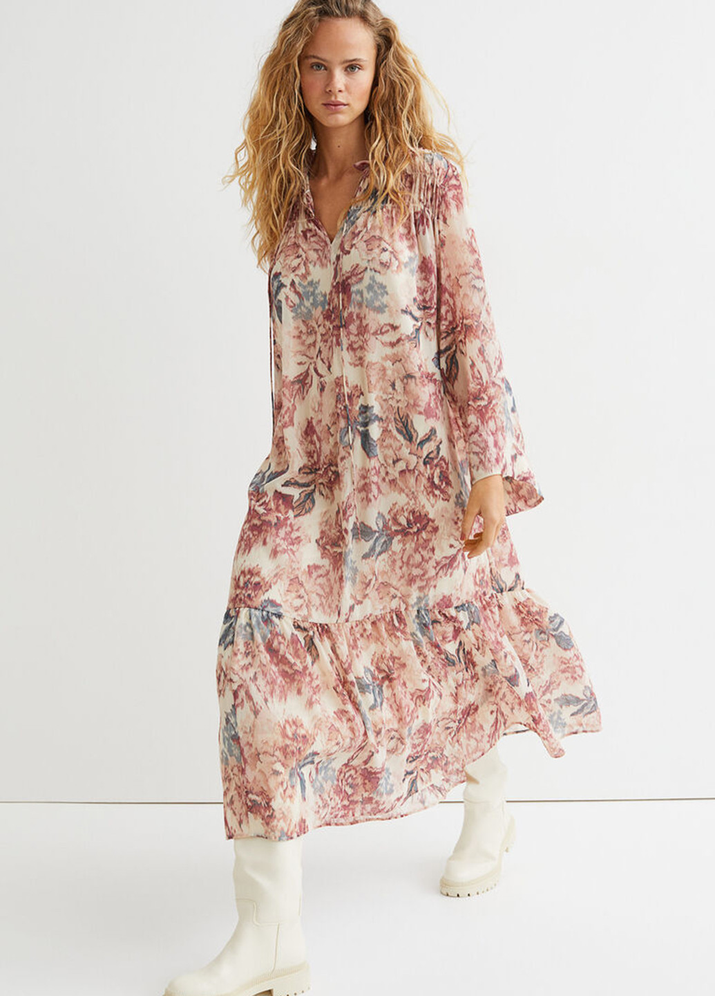 Светло-бежевое кэжуал платье а-силуэт H&M с цветочным принтом