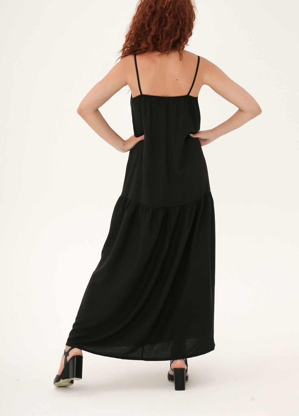 Черное кэжуал стильный черный длинный сарафан INNOE однотонное