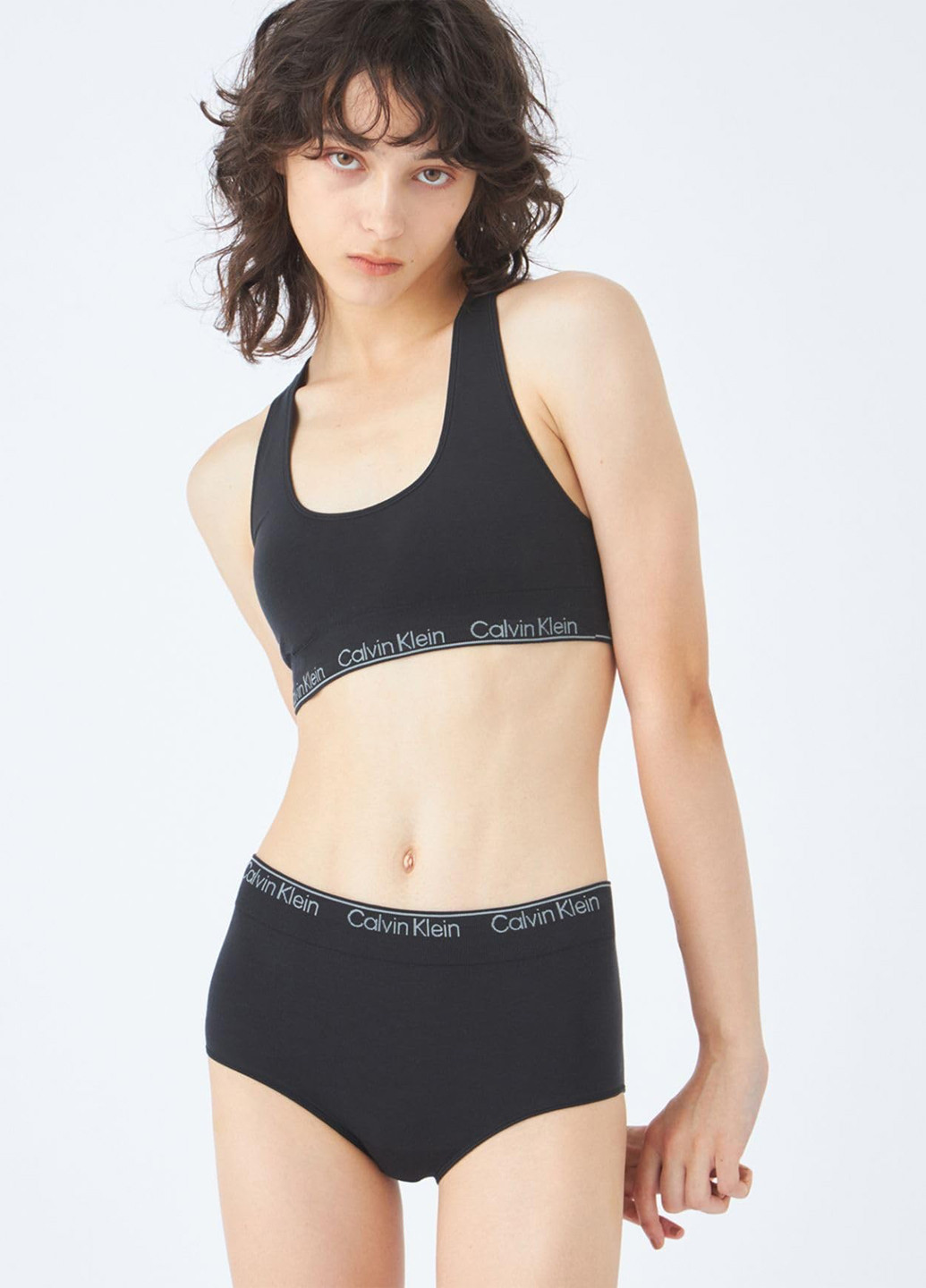 Чорний топ бюстгальтер Calvin Klein без кісточок ліоцелл