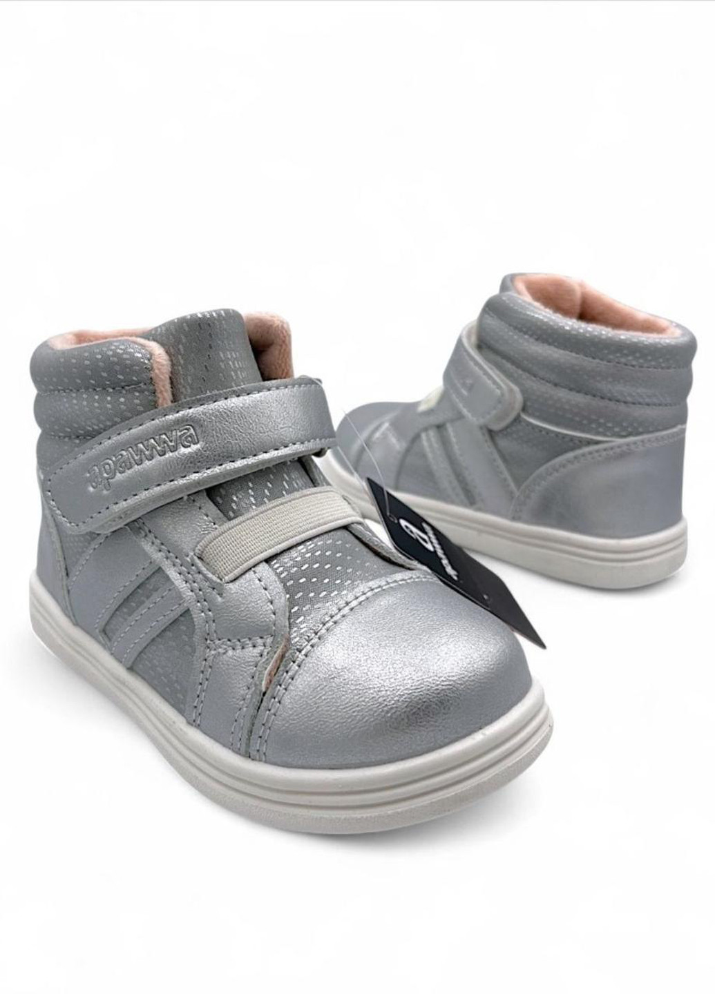 Серебряные кэжуал осенние ботинки Apawwa