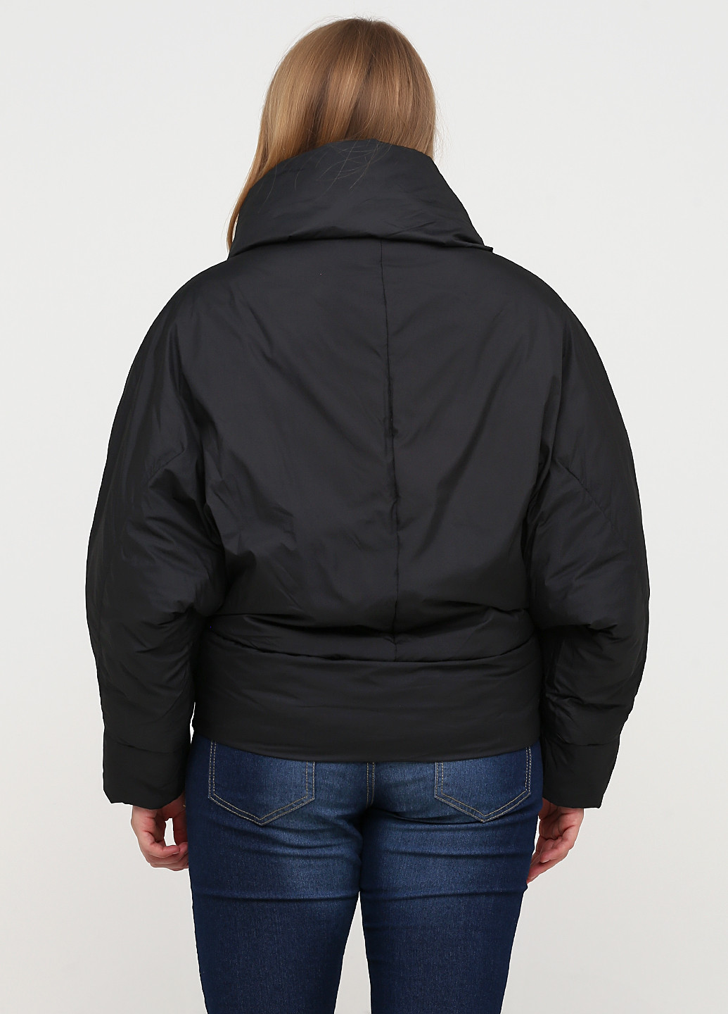 Чорна зимня куртка Tongcoi