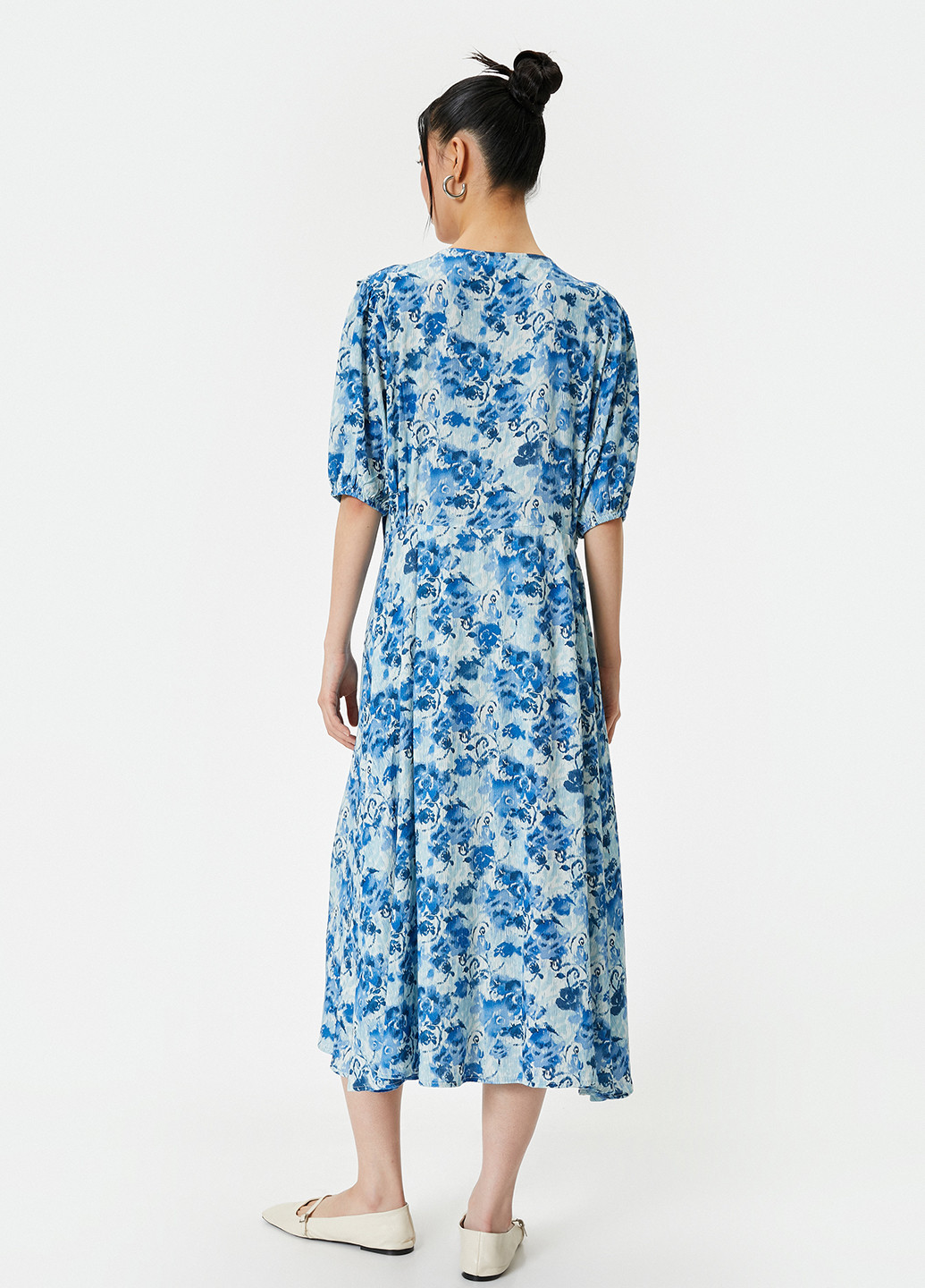 Голубое кэжуал платье KOTON с цветочным принтом