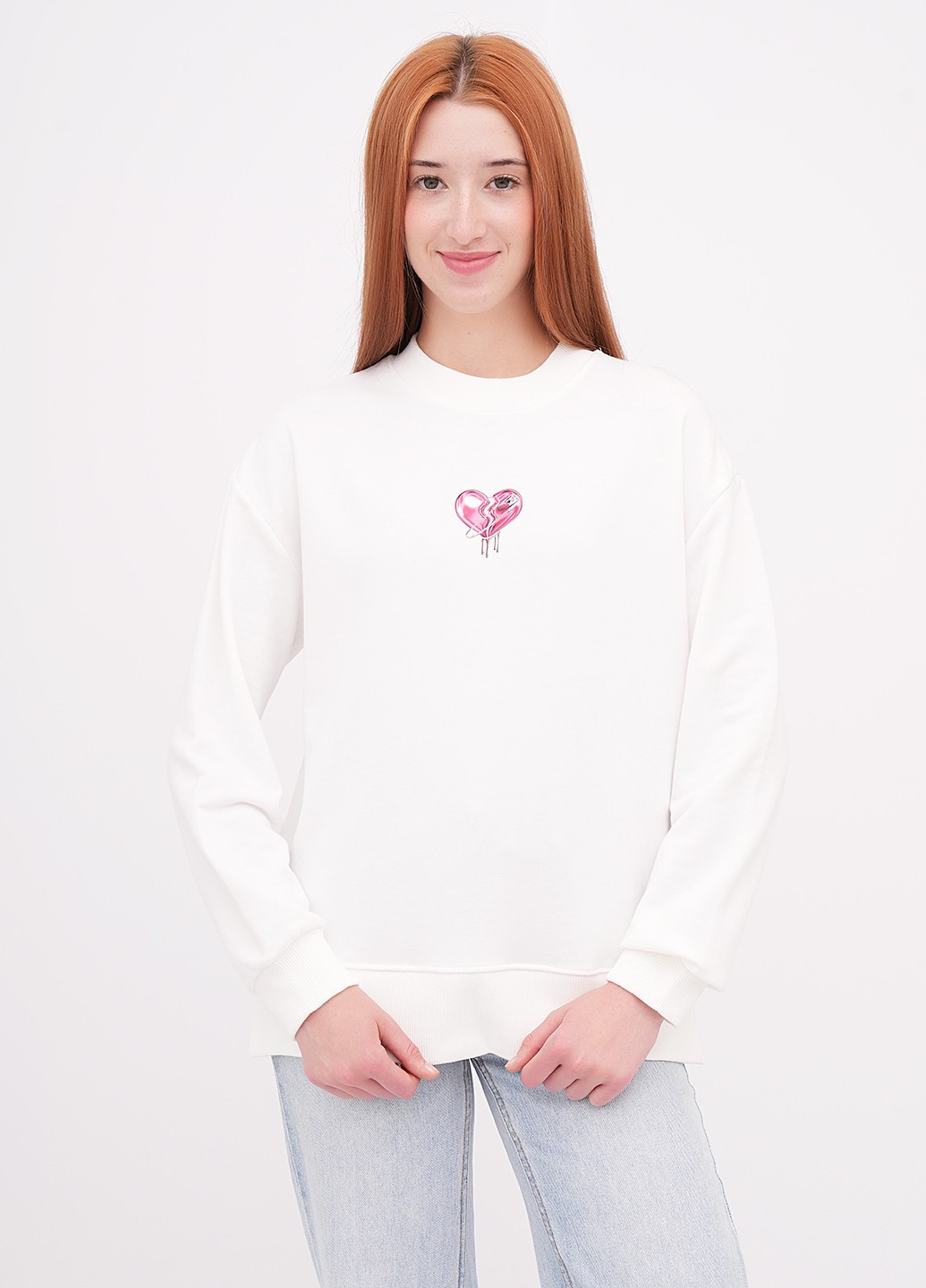 Белый свитшот EQUILIBRI сердечки без декора (355383095)