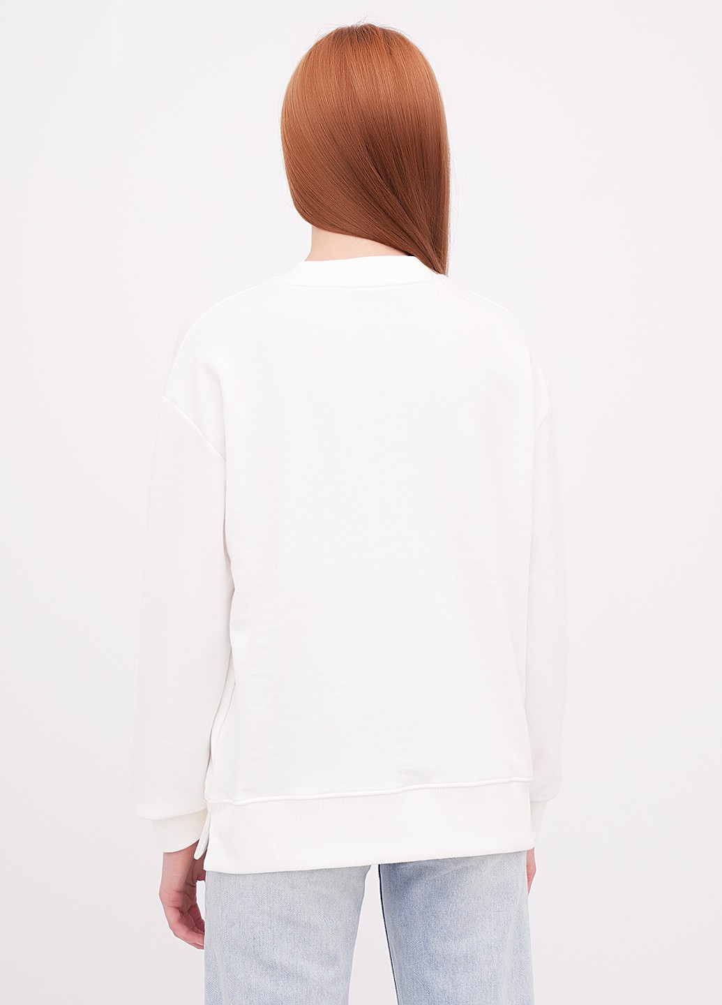 Белый свитшот EQUILIBRI сердечки без декора (355383095)