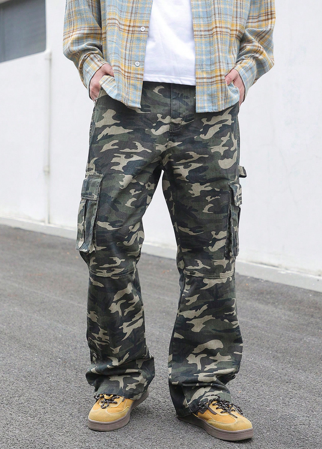 Комбинированные демисезонные карго джинсы SHEIN