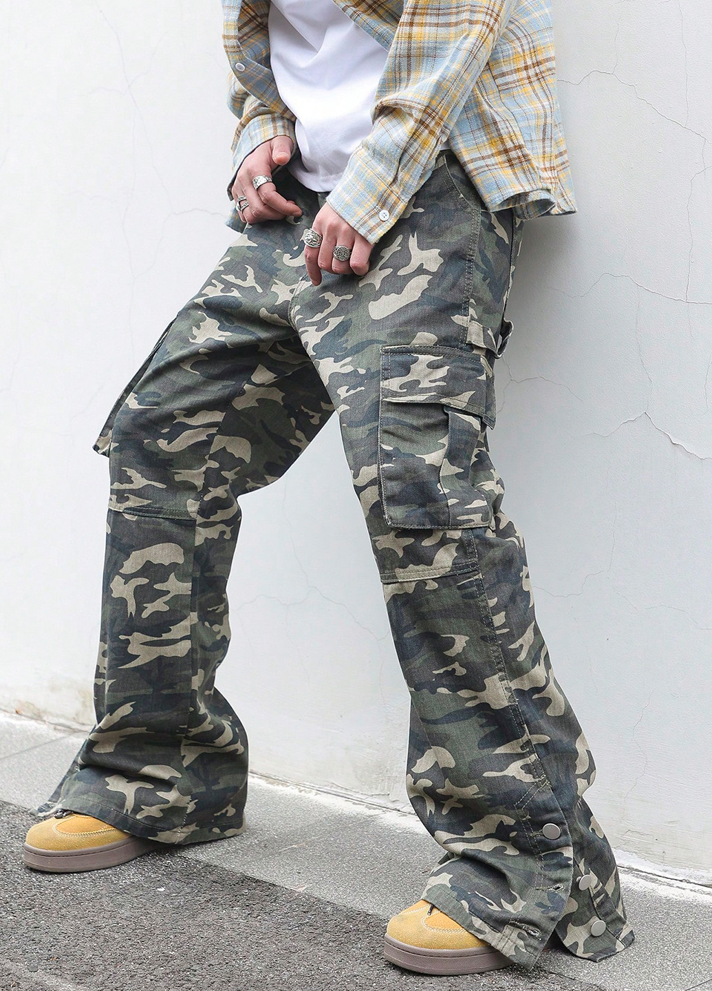 Комбинированные демисезонные карго джинсы SHEIN