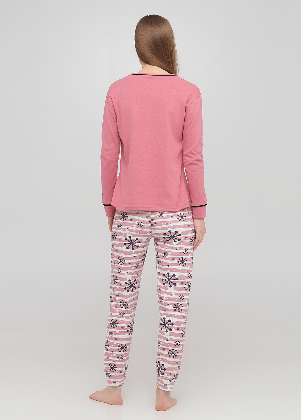 Розовая всесезон пижама (лонгслив, брюки) лонгслив + брюки Fawn