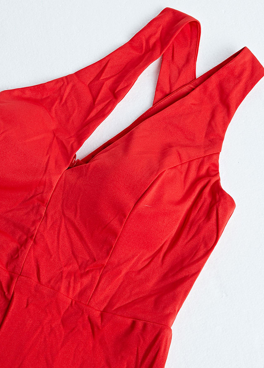 Красное праздничный, вечернее платье годе, со шлейфом, на одно плечо, а-силуэт, с открытой спиной SHEIN однотонное