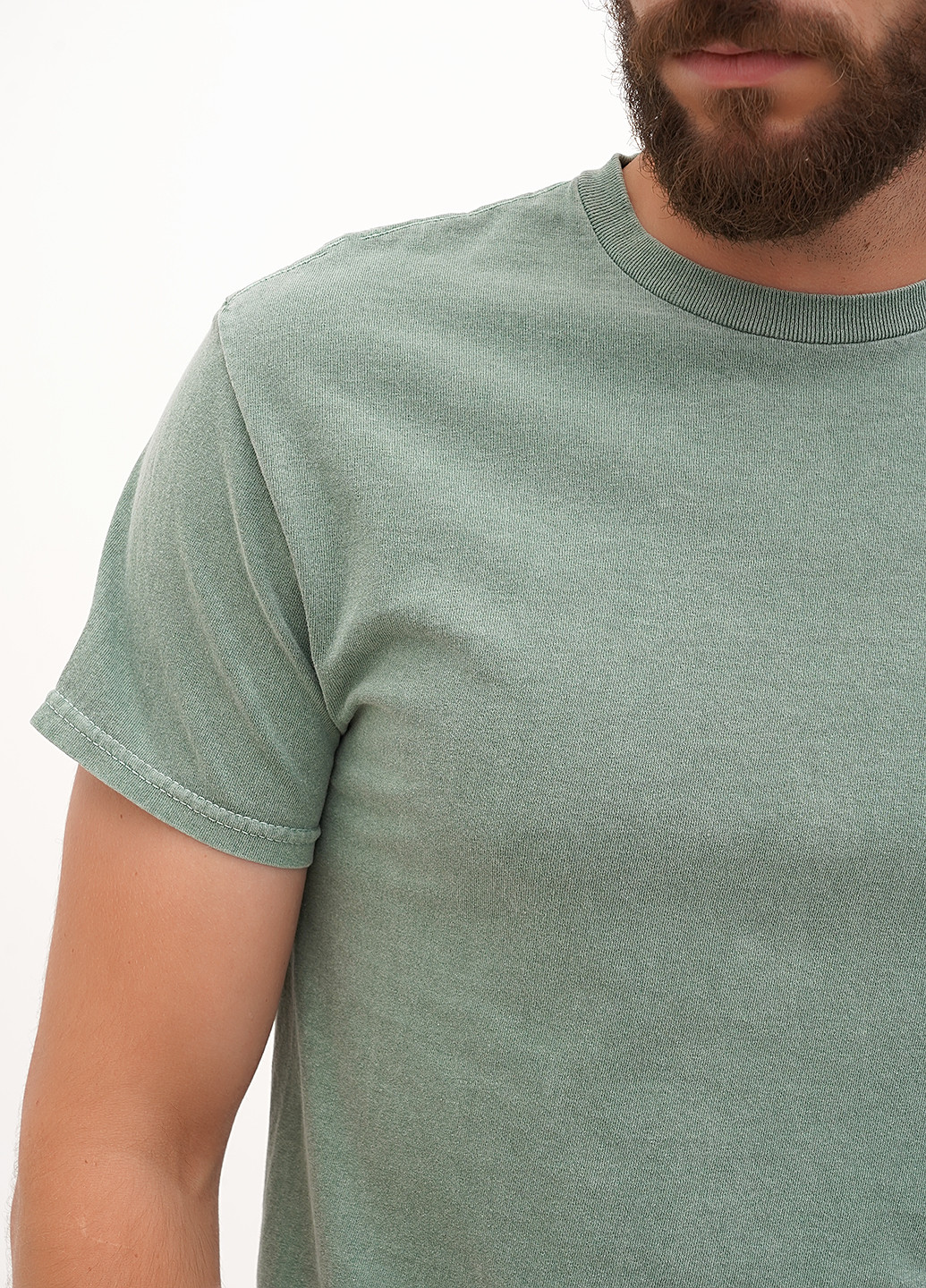 Светло-зеленая футболка Gildan