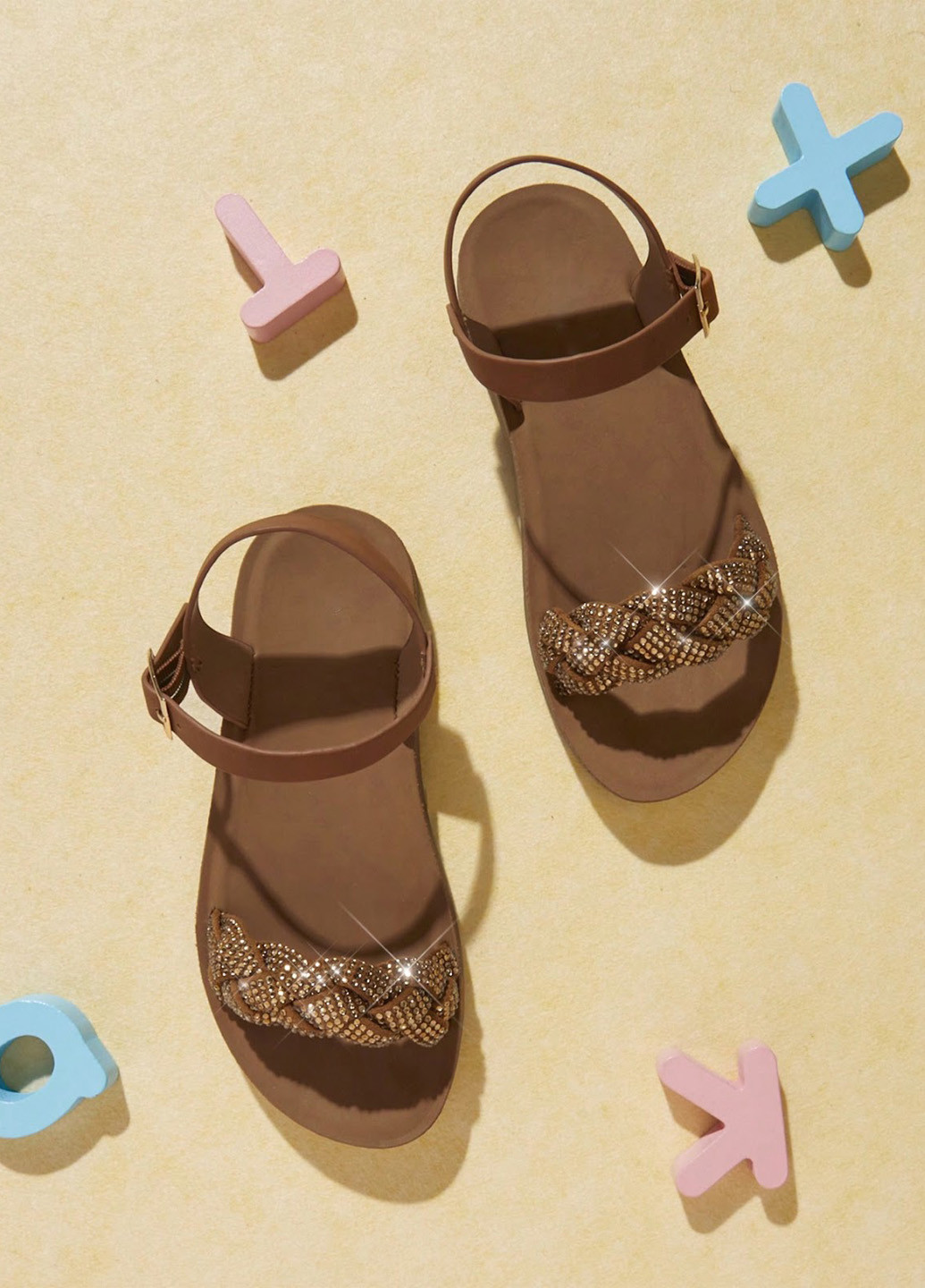 Коричневые кэжуал сандалии SHEIN с ремешком