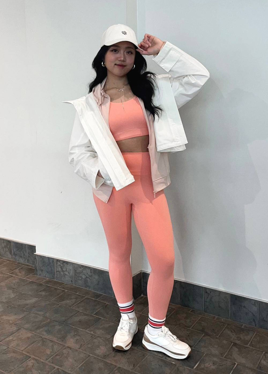 Персиковые демисезонные леггинсы Uniqlo