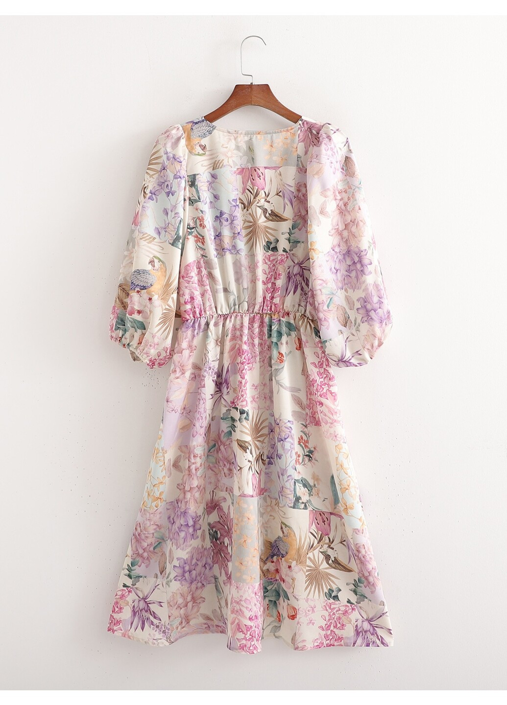 Фиолетовое кэжуал платье женское с цветочным принтом beauty Berni Fashion с цветочным принтом