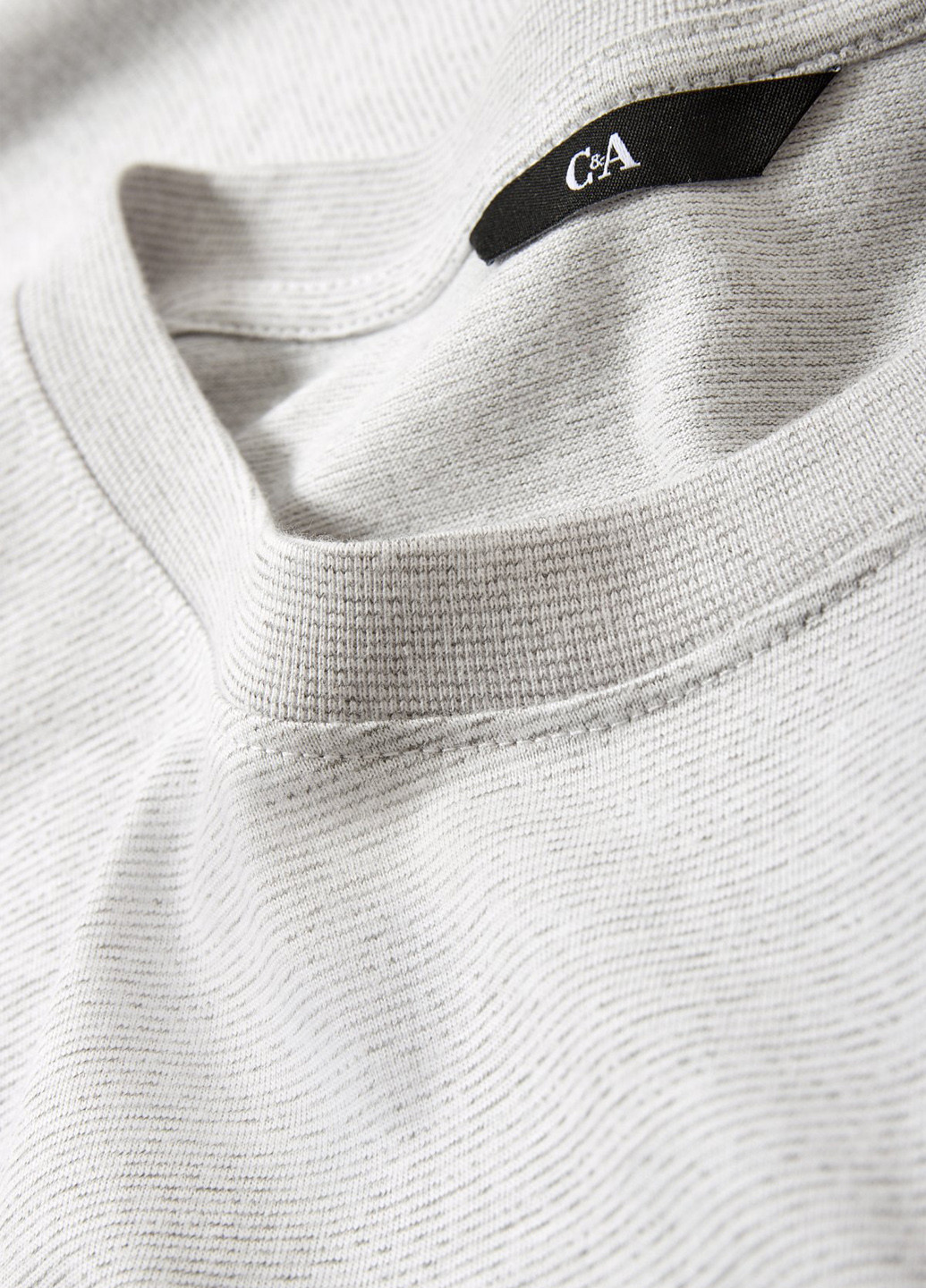 Сіра футболка C&A