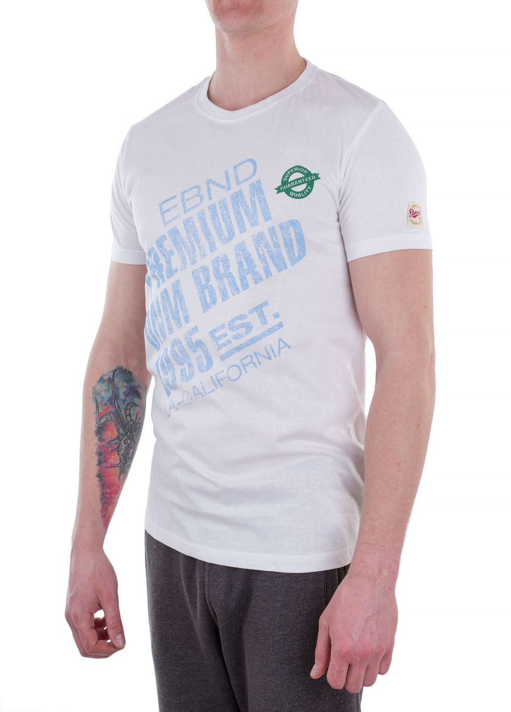 Белая футболка E-Bound