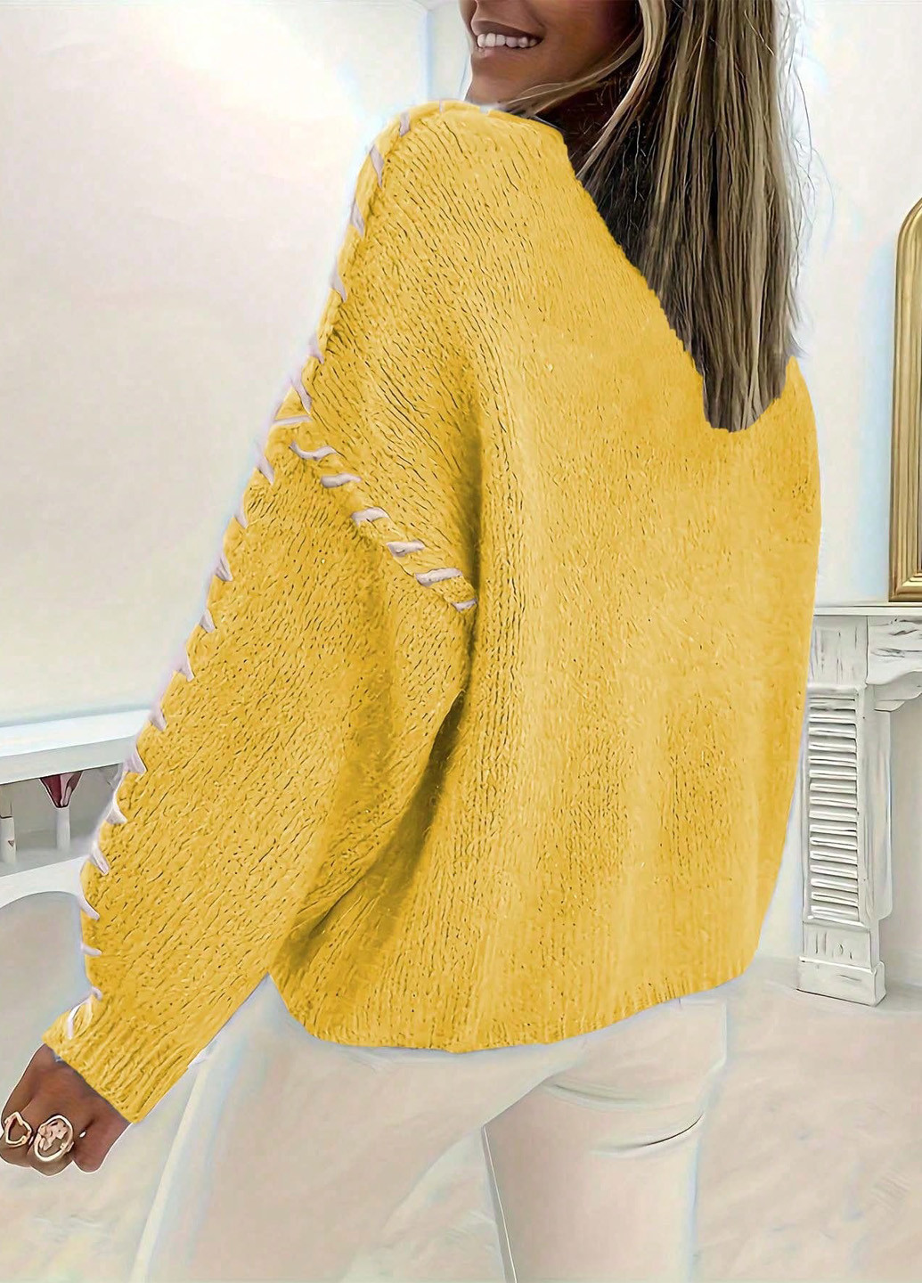 Желтый демисезонный свитер джемпер SHEIN