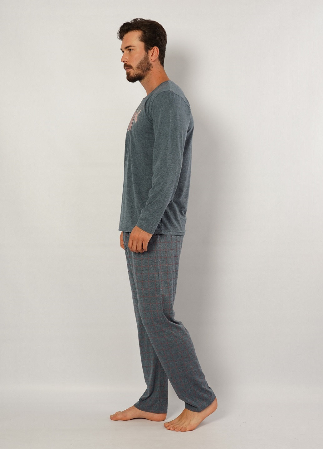 Комплект (лонгслів, штани) Vienetta (251349564)