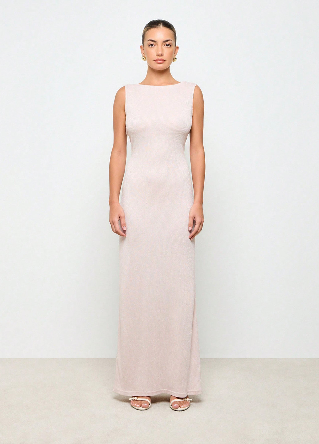 Світло-рожева вечірня сукня з відкритою спиною SHEIN однотонна